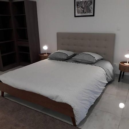 Maison Neuve De Standing 150 M2 Croix-Chapeau Екстер'єр фото