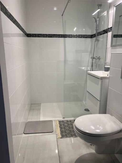 Maison Neuve De Standing 150 M2 Croix-Chapeau Екстер'єр фото